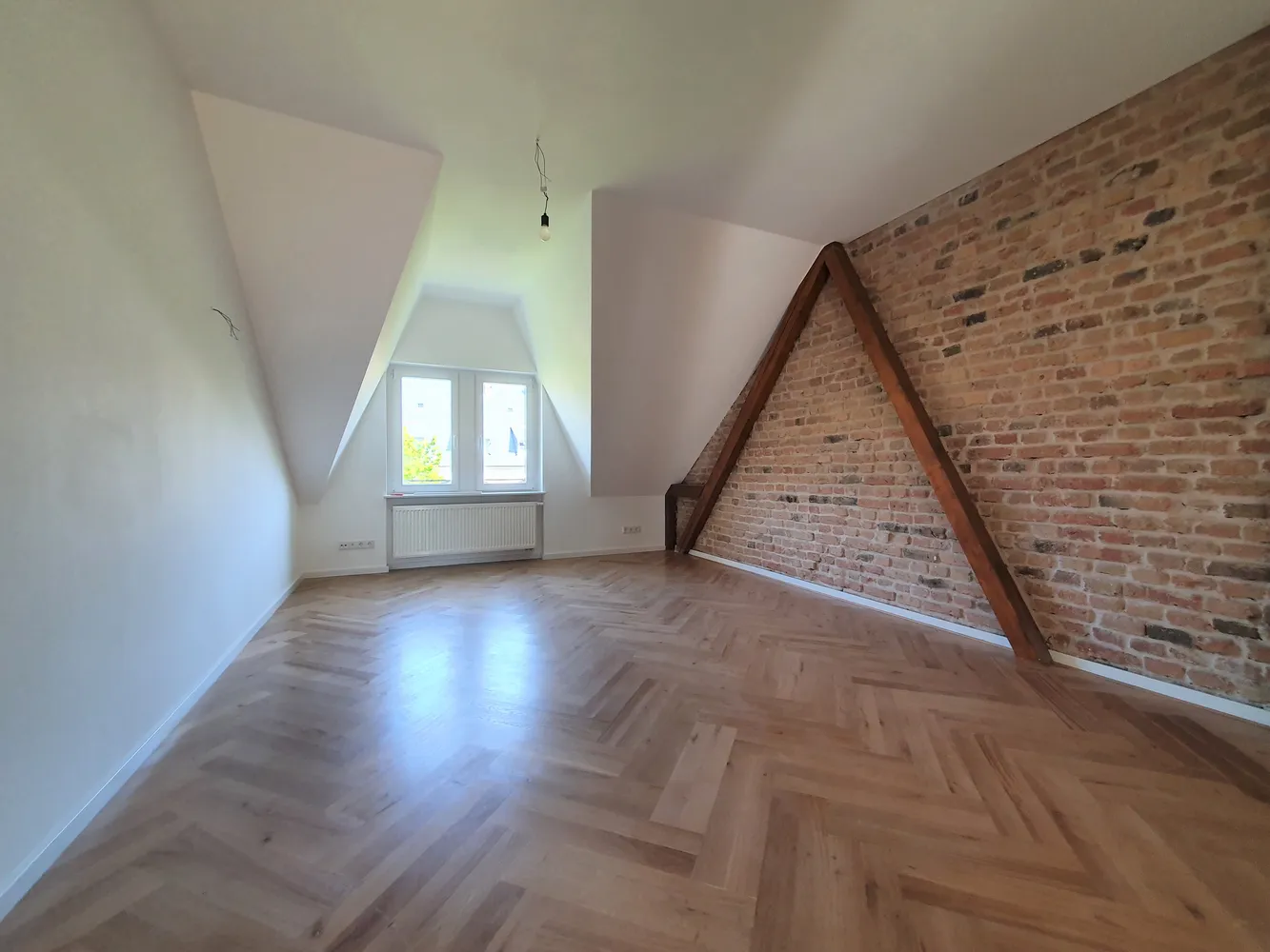 2 Zimmer Wohnung mit 65 m² in Wiesbaden – Bild 1