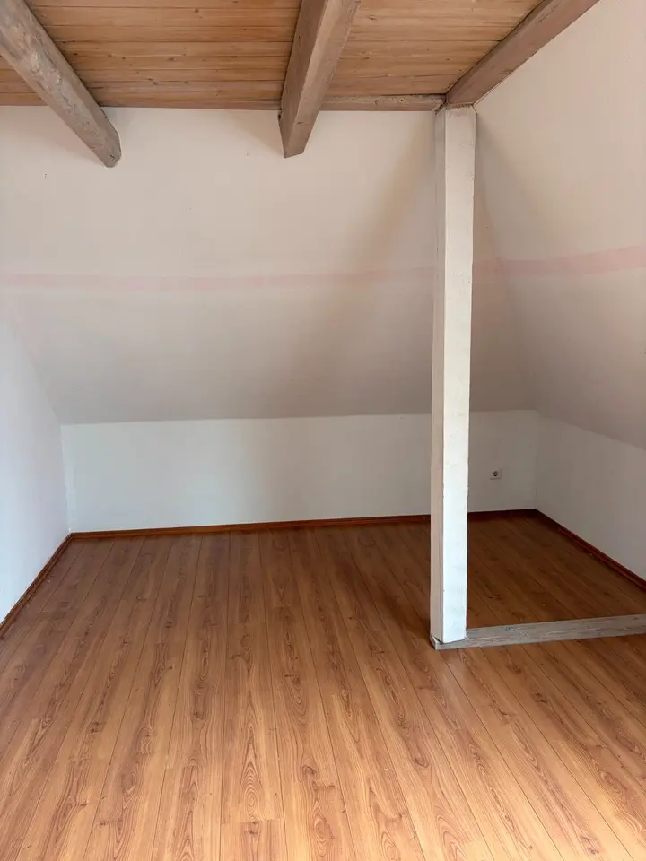 4 Zimmer Wohnung mit 150 m² in Aurich – Bild 7