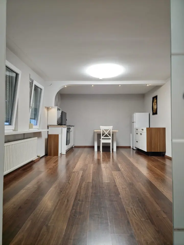 3 Zimmer Haus mit 100 m² in Bietigheim-Bissingen – Bild 1