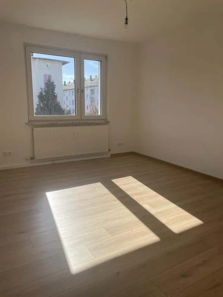 3 Zimmer Wohnung mit 56 m² in Ludwigshafen am Rhein – Bild 2