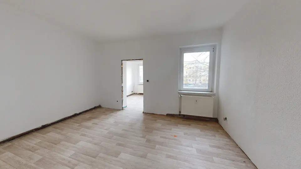 5 Zimmer Wohnung mit 110 m² in Dessau-Roßlau – Bild 1