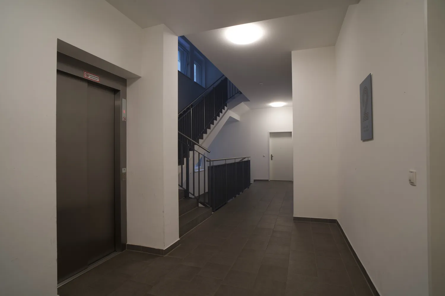 1 Zimmer Wohnung mit 30 m² in Frankfurt am Main – Bild 12