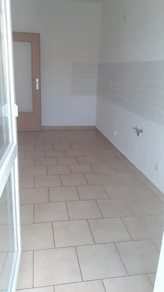 2 Zimmer Wohnung mit 57 m² in Coswig – Bild 2