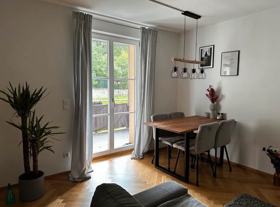 2 room apartment with 60 m² in Chemnitz – Photo 2