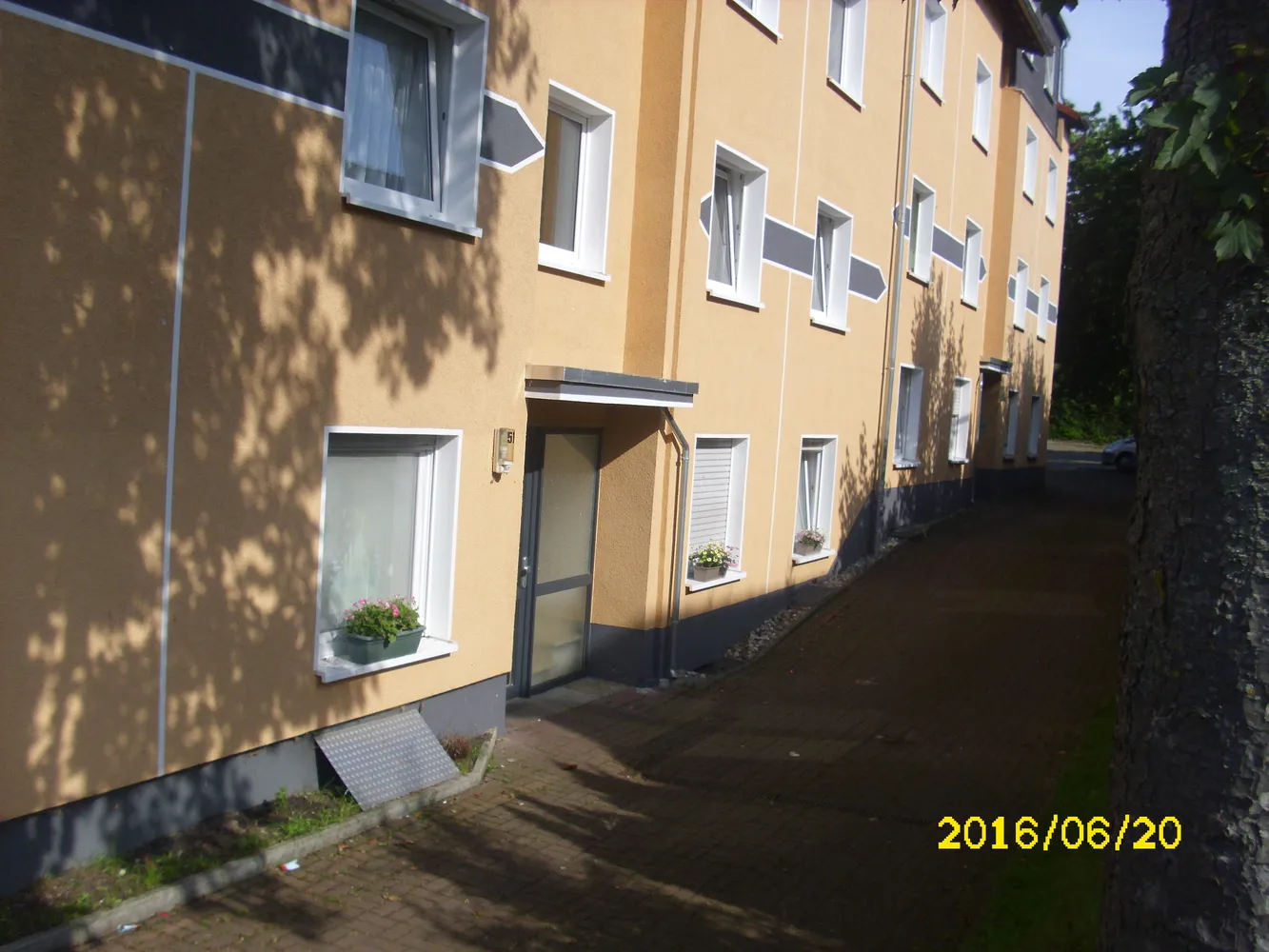 4 Zimmer Wohnung mit 80 m² in Bochum – Bild 2