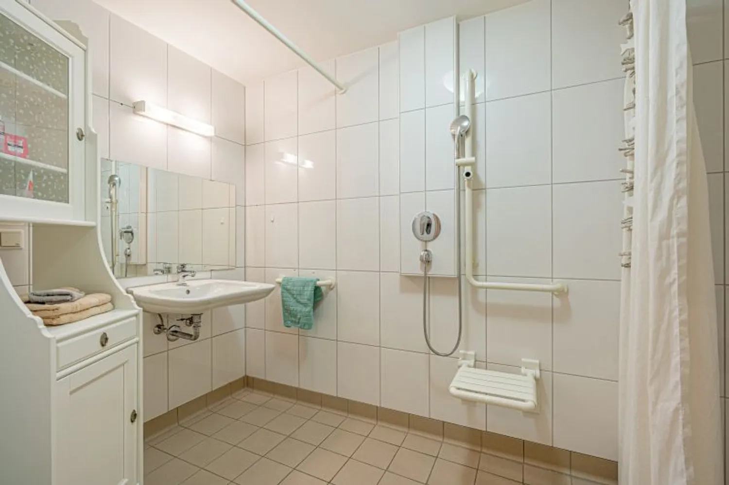 1 Zimmer Wohnung mit 40 m² in Bremerhaven – Bild 11