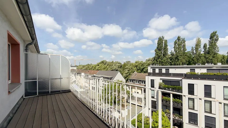 2 Zimmer Wohnung mit 82 m² in Düsseldorf – Bild 7