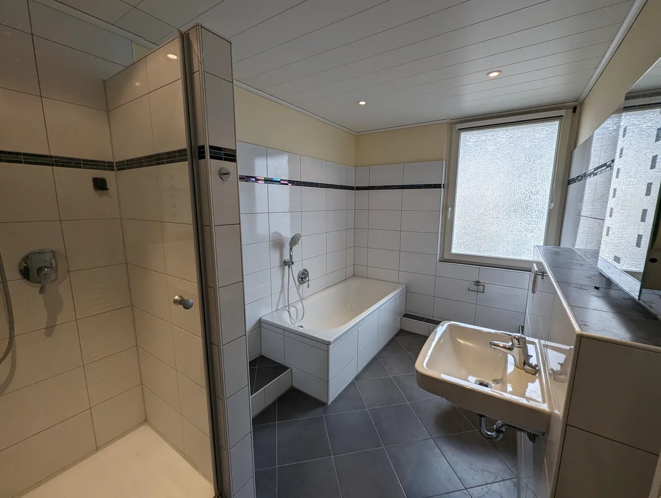 2 Zimmer Wohnung mit 52 m² in Bremen – Bild 1