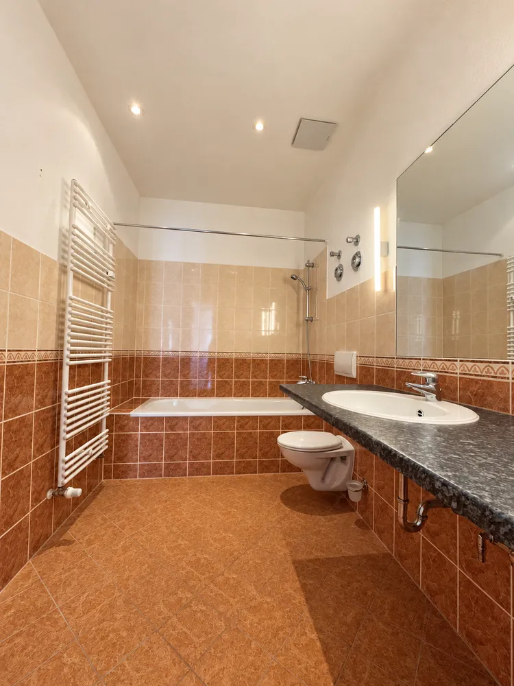 2 Zimmer Wohnung mit 66 m² in Berlin – Bild 6