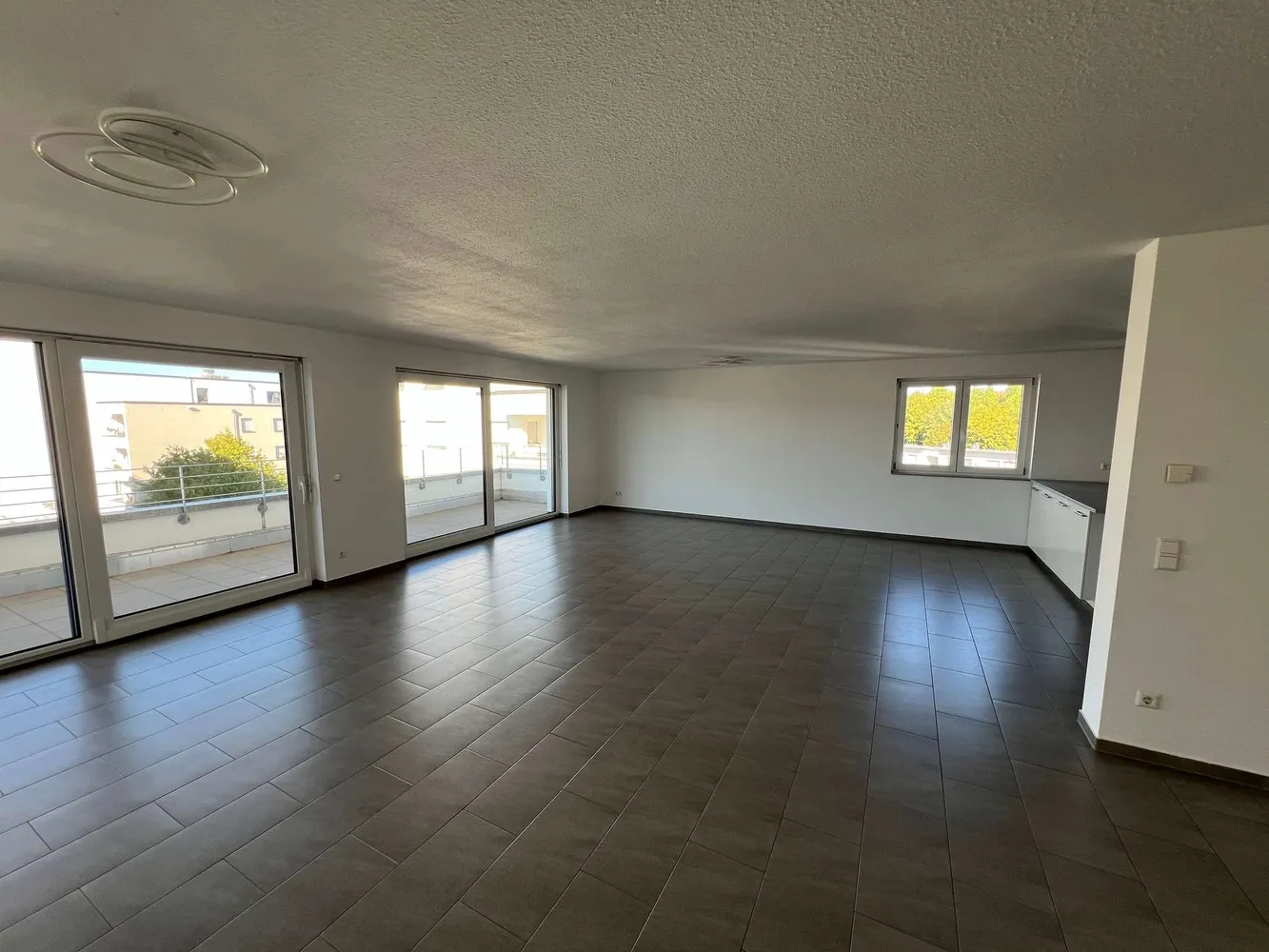4 Zimmer Wohnung mit 143 m² in Stuttgart – Bild 7