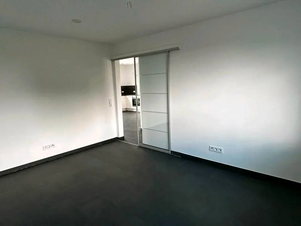 2 Zimmer Wohnung mit 75 m² in Wilhelmshaven – Bild 3