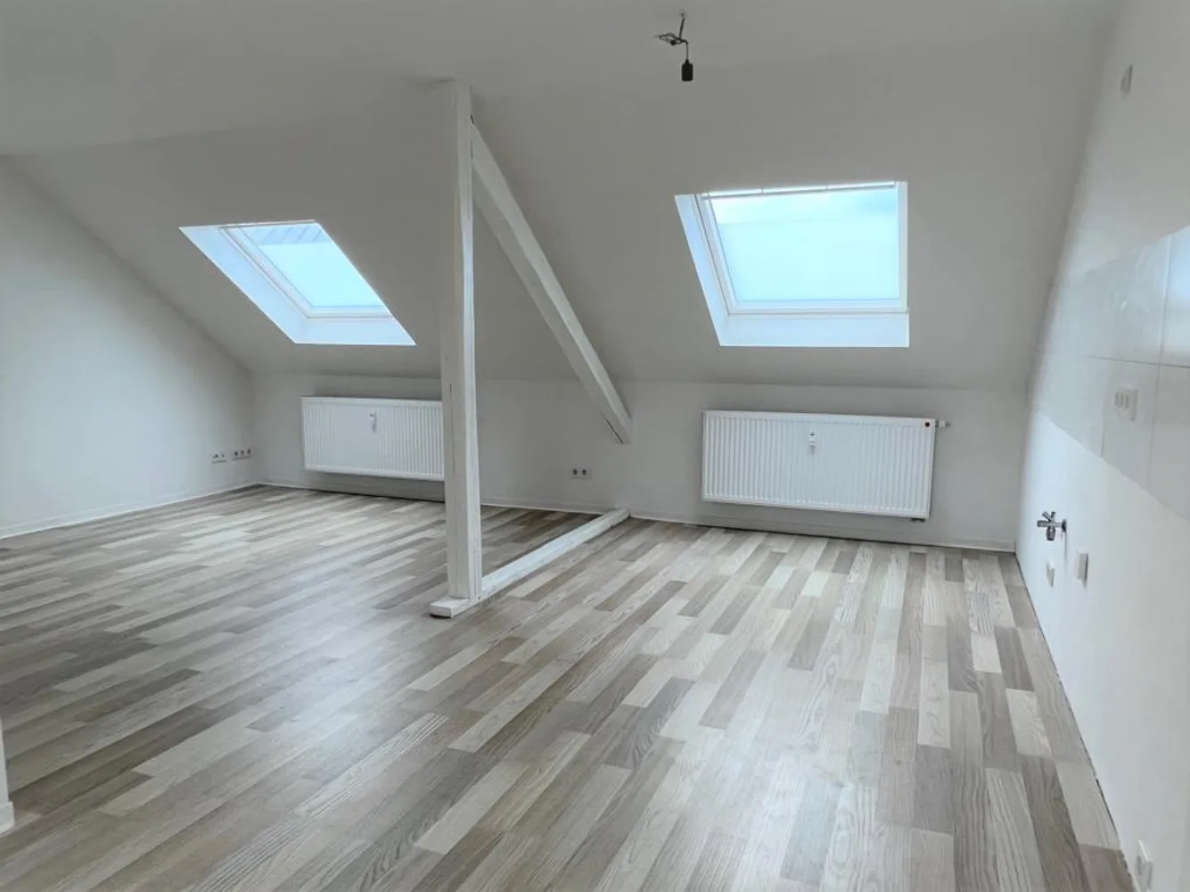 2 Zimmer Wohnung mit 66 m² in Saarbrücken – Bild 2