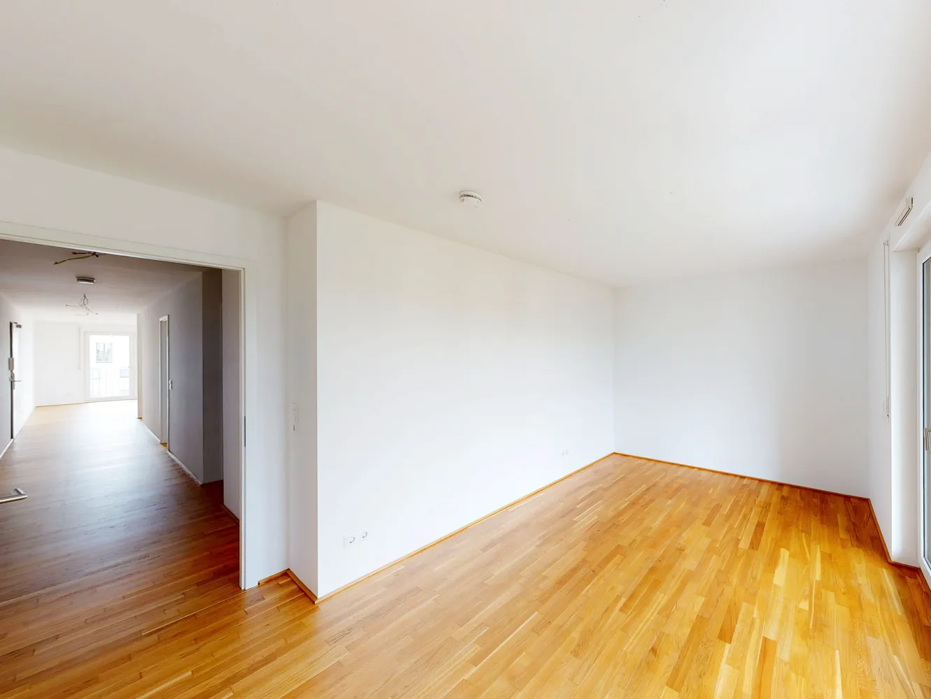 3 Zimmer Wohnung mit 105 m² in Frankfurt am Main – Bild 3