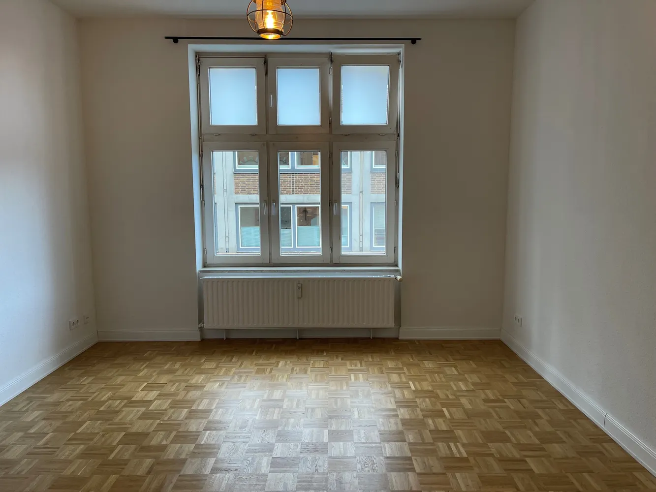 2 Zimmer Wohnung mit 47 m² in Lübeck – Bild 1