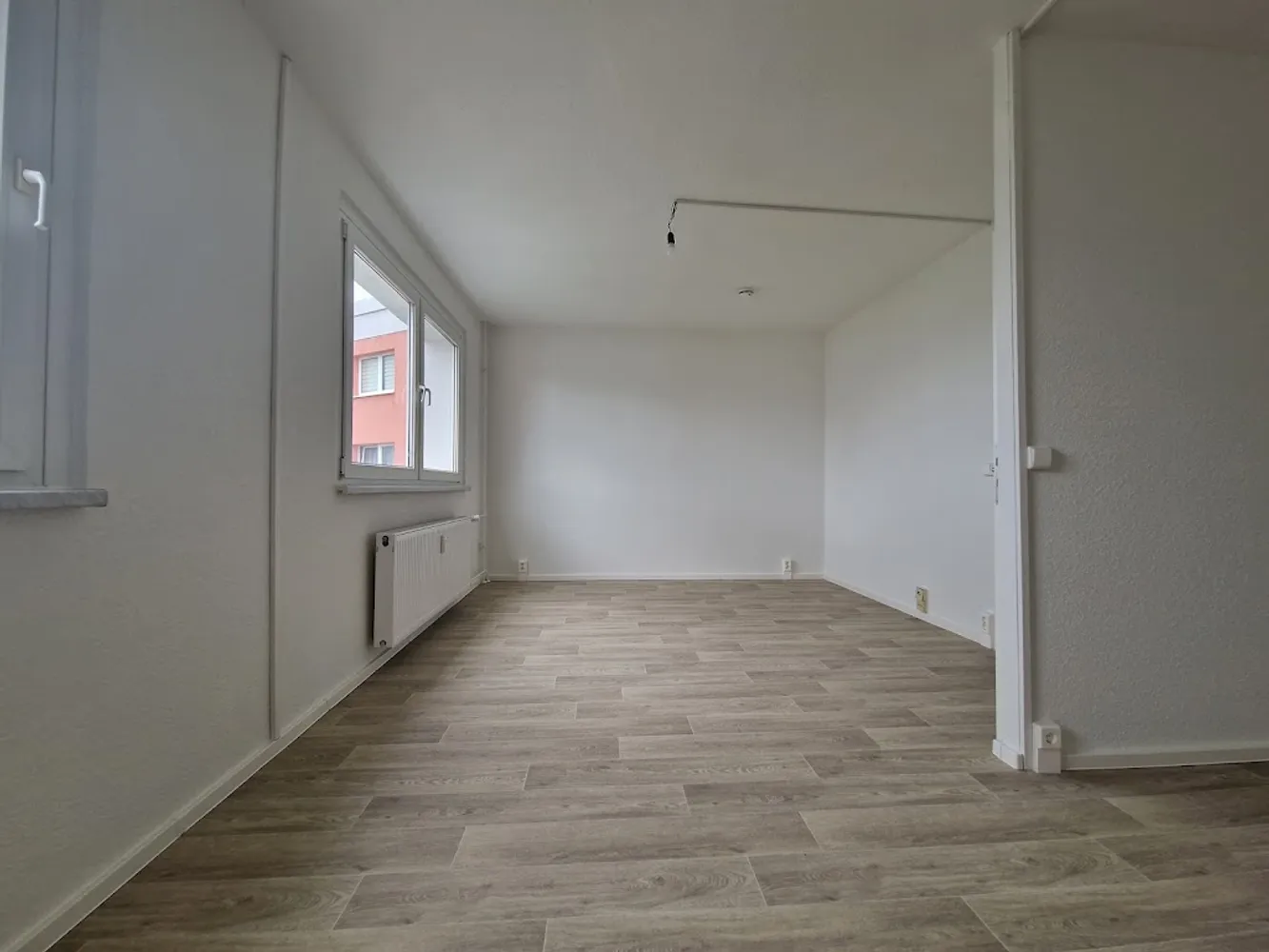 3 Zimmer Wohnung mit 56 m² in Halle (Saale) – Bild 2