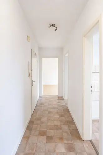 2 room apartment with 52 m² in Oldenburg – Photo 4