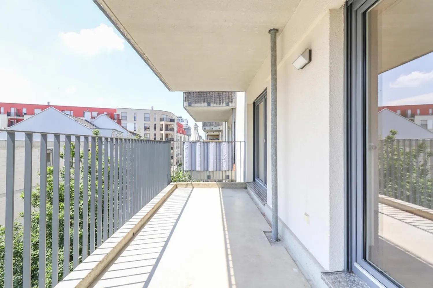 2 room apartment with 59 m² in Frankfurt am Main – Photo 1
