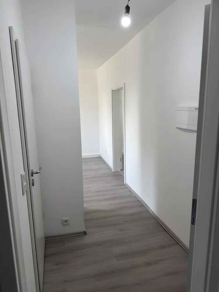 2 Zimmer Wohnung mit 44 m² in Solingen – Bild 1