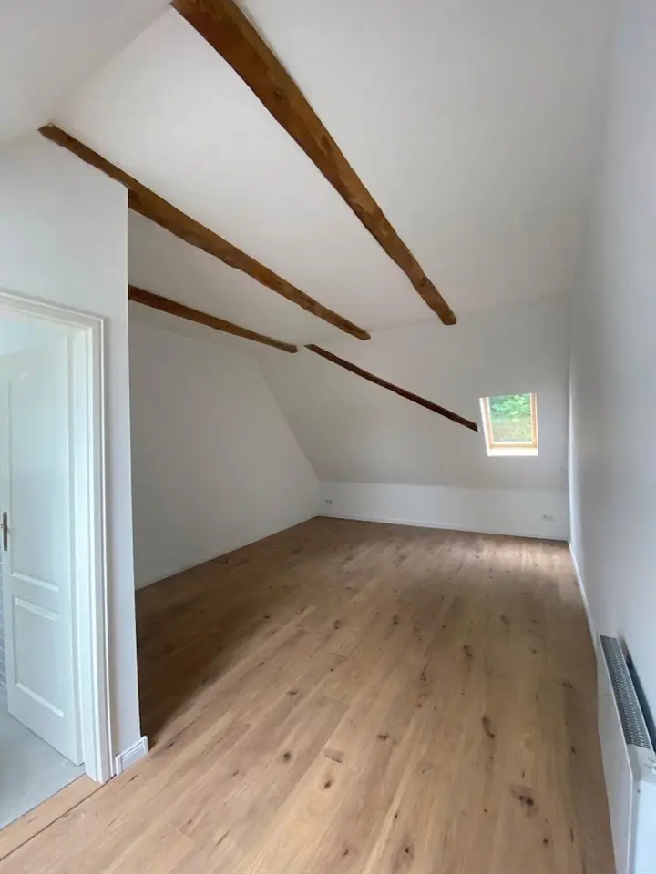 8 room house with 240 m² in Schwerin – Photo 1