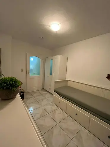 WG-Zimmer mit 19 m² in Köln – Bild 3