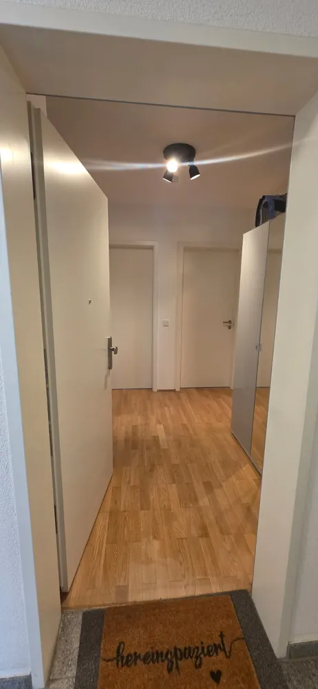 2 Zimmer Wohnung mit 60 m² in Köln – Bild 2