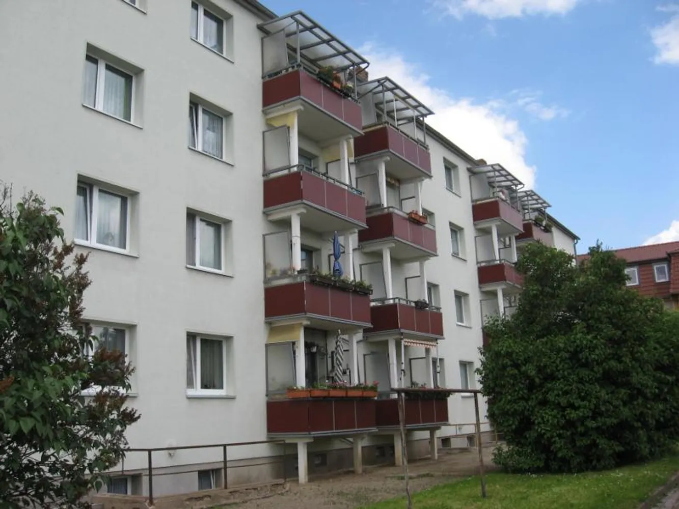 4 Zimmer Wohnung mit 62 m² in Naumburg (Saale) – Bild 2