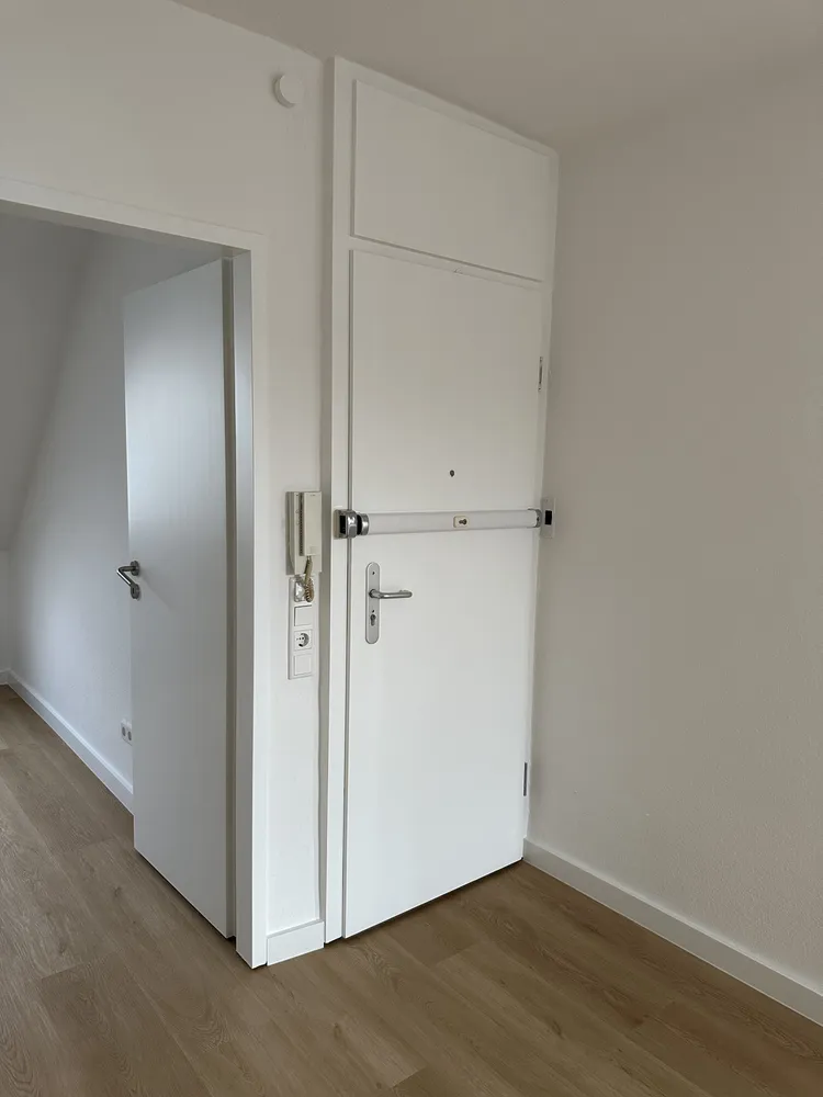 3 Zimmer Wohnung mit 91 m² in Düsseldorf – Bild 6