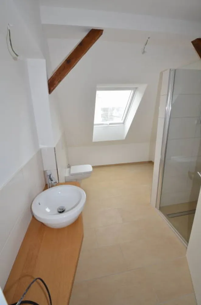 2 Zimmer Wohnung mit 86 m² in Essen – Bild 6