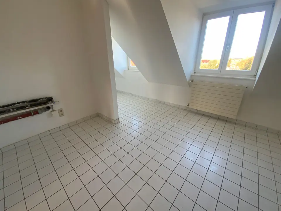 5 Zimmer Wohnung mit 206 m² in Köthen – Bild 7
