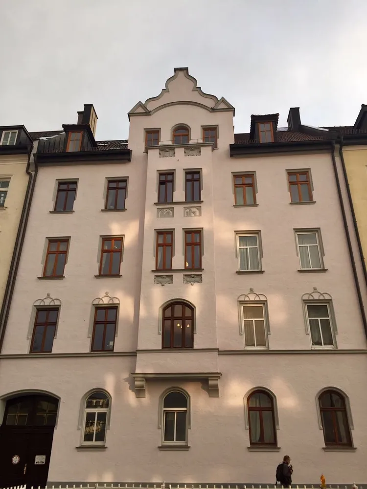 2 Zimmer Wohnung mit 50 m² in München – Bild 1