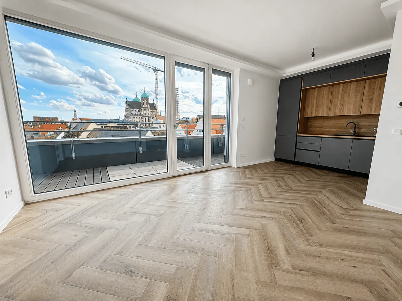 2 Zimmer Wohnung mit 65 m² in Augsburg – Bild 1
