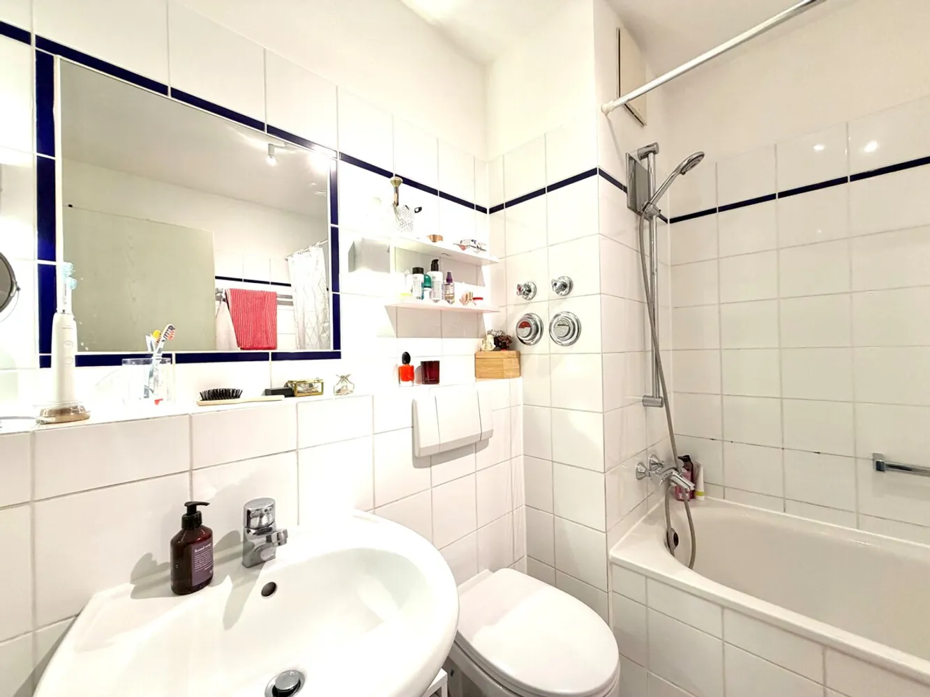 1 Zimmer Wohnung mit 40 m² in Köln – Bild 4
