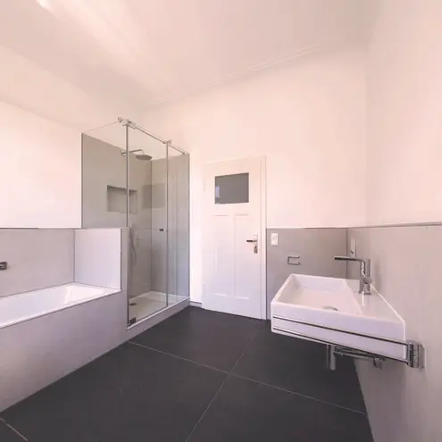 2 Zimmer Wohnung mit 103 m² in Karlsruhe – Bild 2