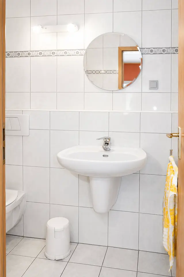 WG-Zimmer mit 50 m² in Langenfeld – Bild 8