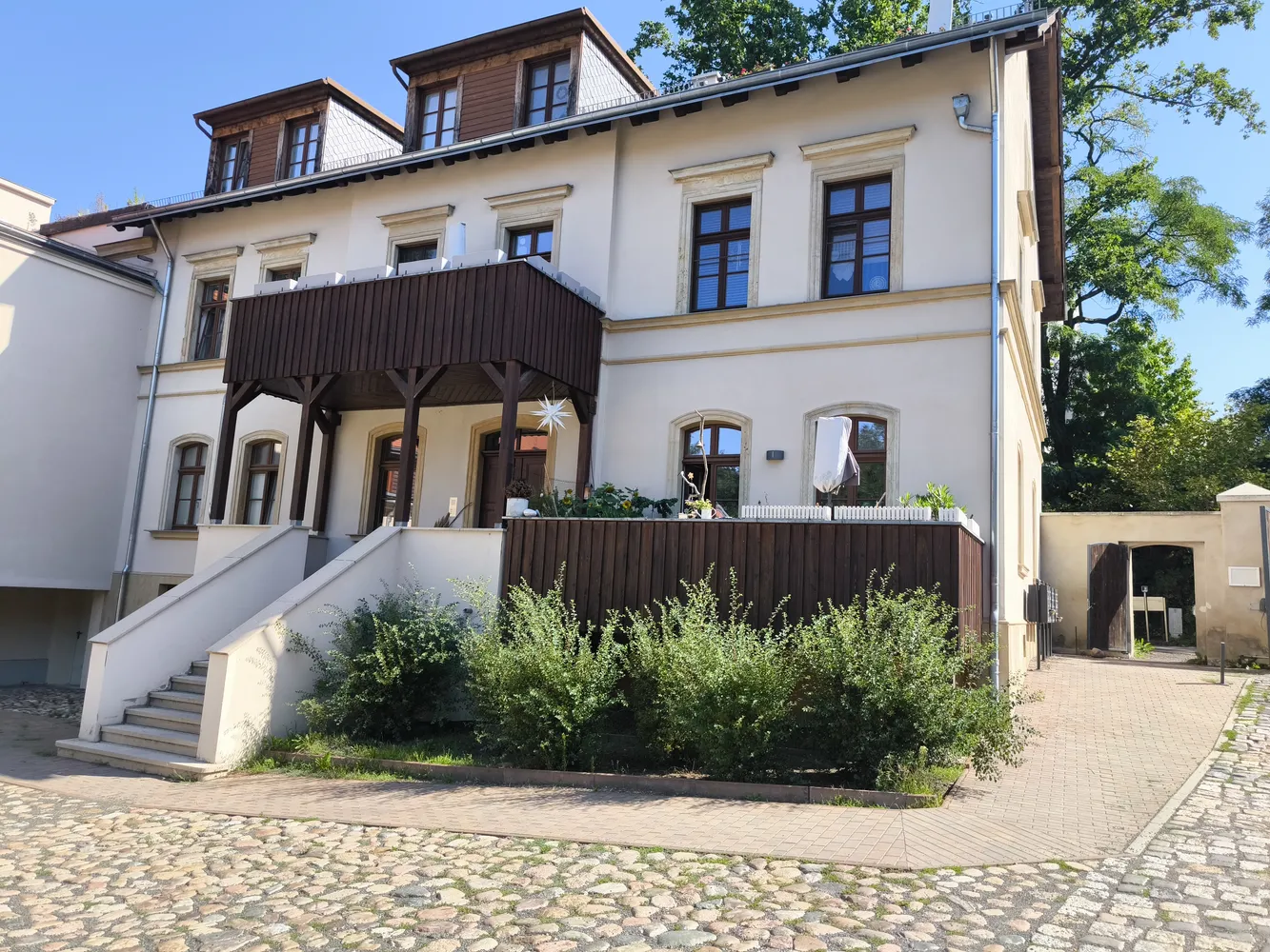4 Zimmer Wohnung mit 109 m² in Leipzig – Bild 2