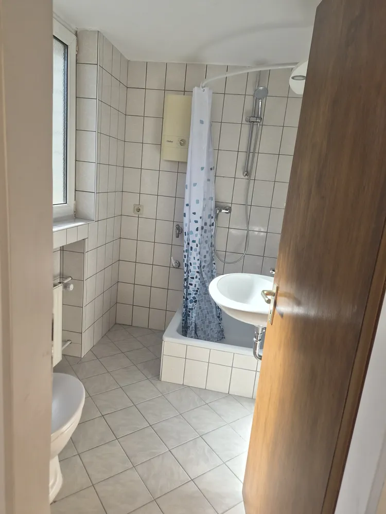 1 Zimmer Wohnung mit 25 m² in Köln – Bild 6
