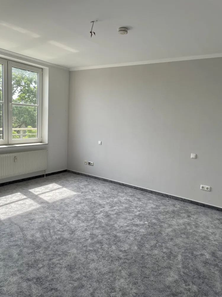 3 Zimmer Wohnung mit 102 m² in Schwerin – Bild 1
