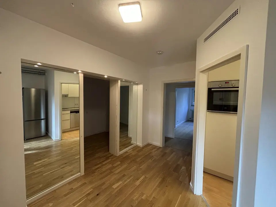 Shared room with 30 m² in Stuttgart – Photo 4
