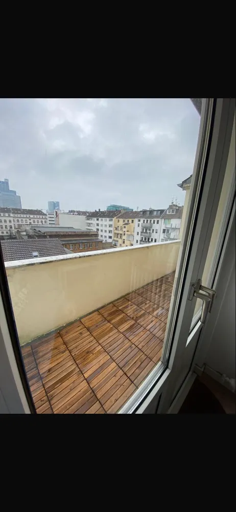 2 Zimmer Wohnung mit 60 m² in Düsseldorf – Bild 2