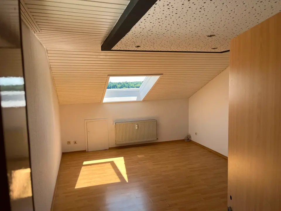 4 Zimmer Wohnung mit 67 m² in Herrenberg – Bild 1