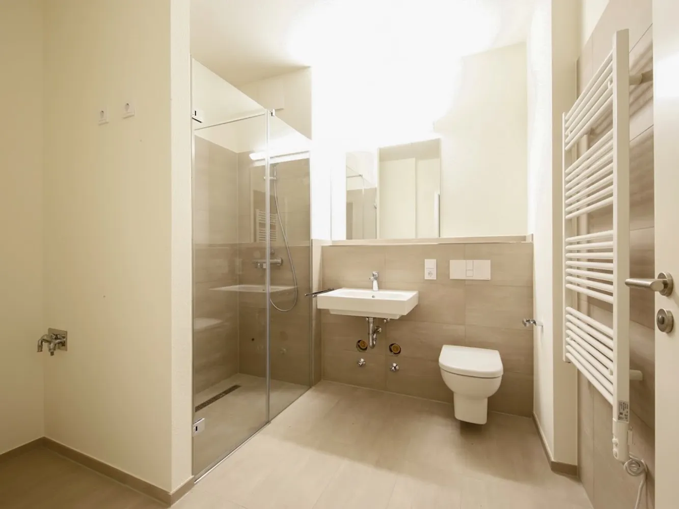2 Zimmer Wohnung mit 56 m² in Düsseldorf – Bild 5