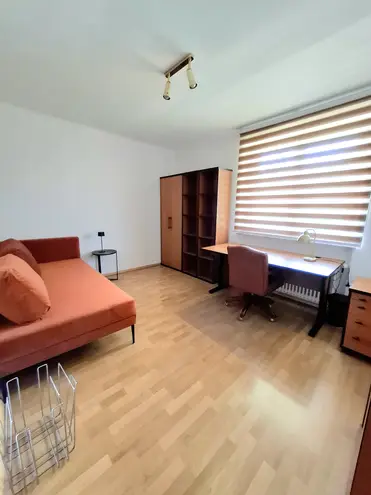 6 Zimmer Haus mit 194 m² in Berlin – Bild 12