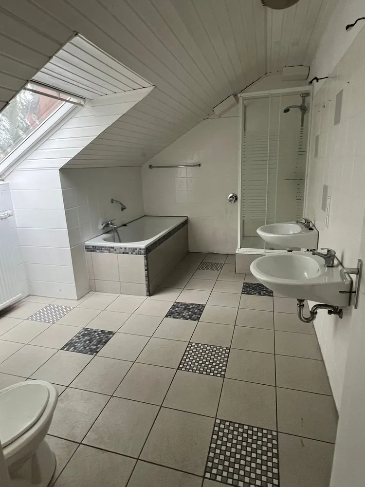 4 Zimmer Wohnung mit 95 m² in Duisburg – Bild 6
