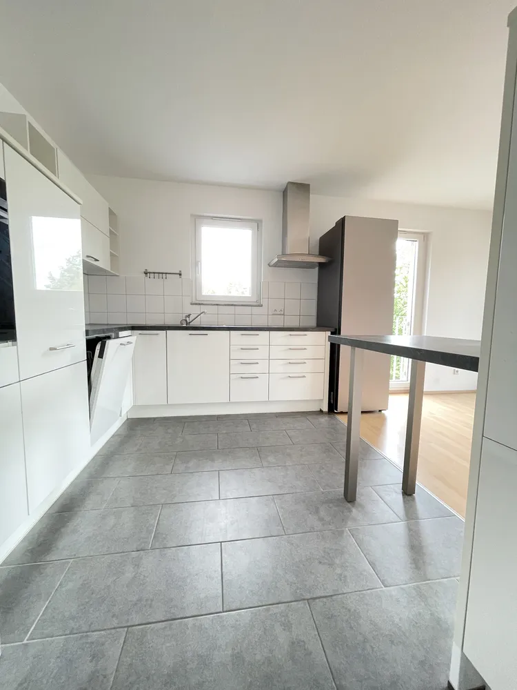 3 Zimmer Wohnung mit 83 m² in Stuttgart – Bild 2