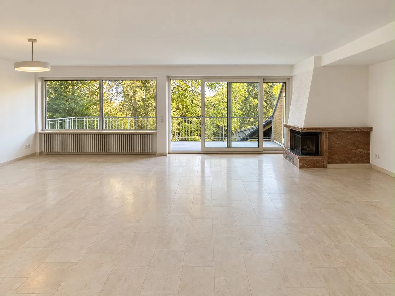 4 room apartment with 133 m² in Düsseldorf – Photo 1