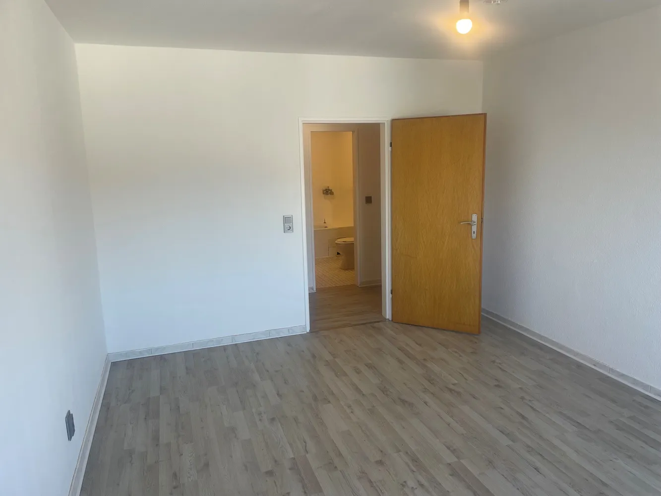 2 room apartment with 64 m² in Ludwigshafen am Rhein – Photo 11