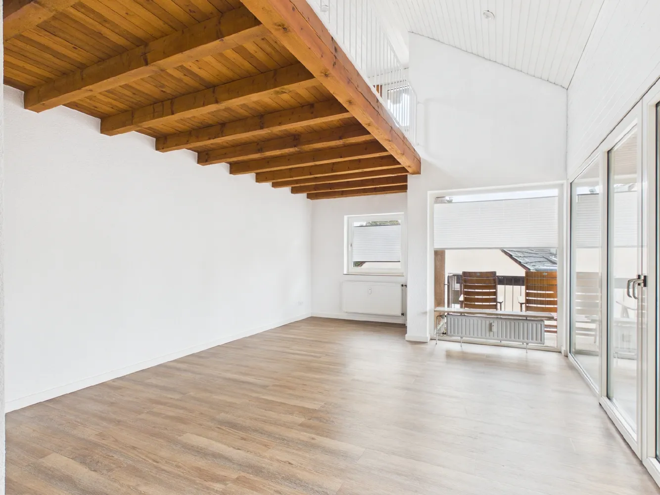 3 Zimmer Wohnung mit 140 m² in Mülheim an der Ruhr – Bild 2