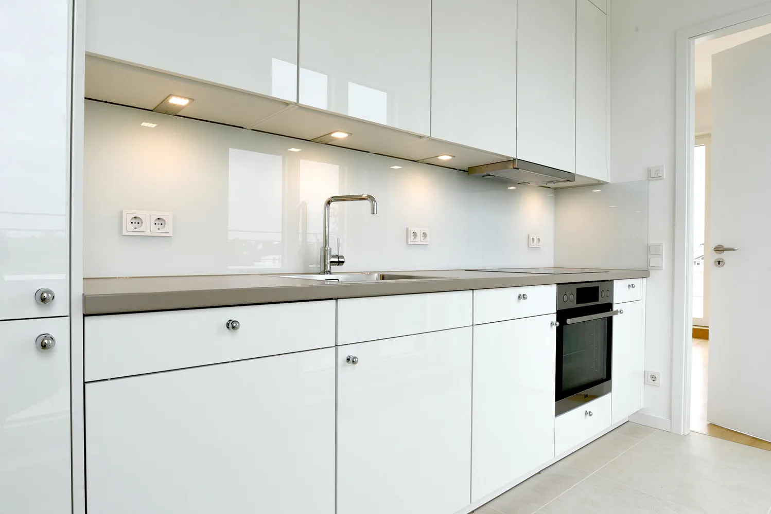 2 Zimmer Wohnung mit 105 m² in Hamburg – Bild 4