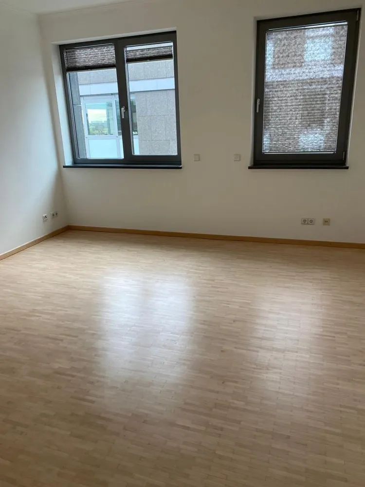3 Zimmer Wohnung mit 135 m² in Frankfurt am Main – Bild 7