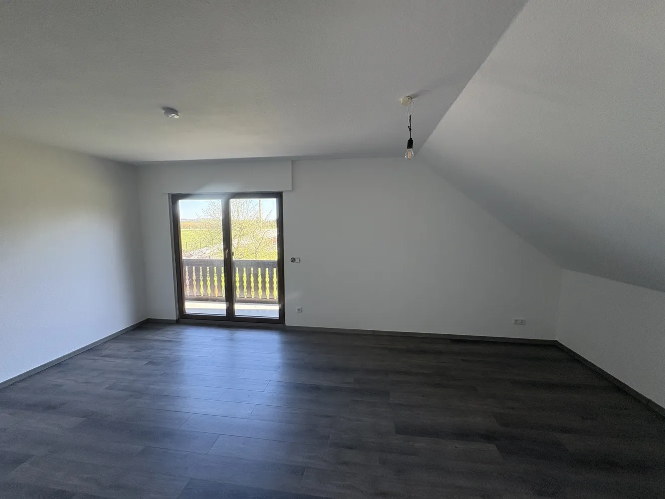 2 Zimmer Wohnung mit 47 m² in Greiz – Bild 6